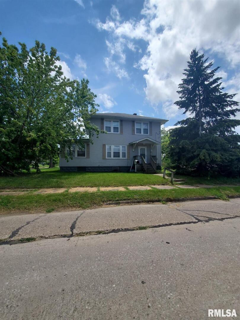 1130 20th Ave., Rock Island, IL 61201