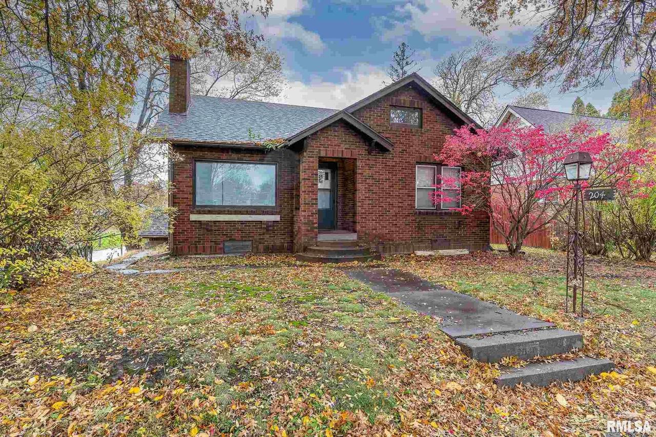 2040 40th St., Rock Island, IL 61201