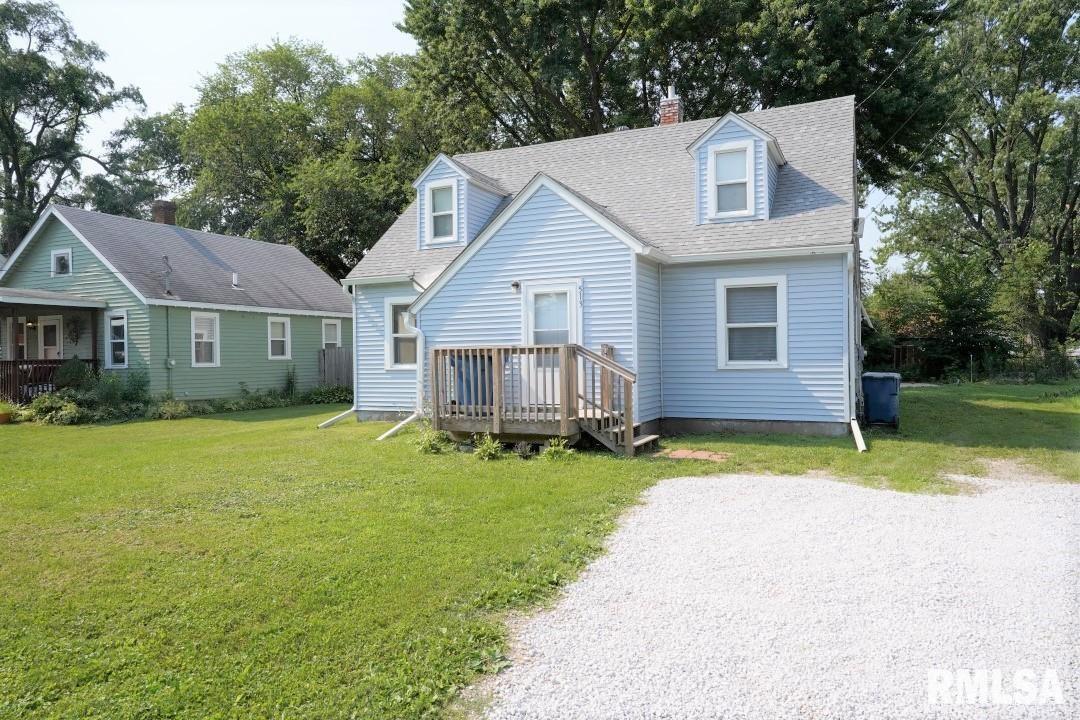 513 9th Ave., Silvis, IL 61282
