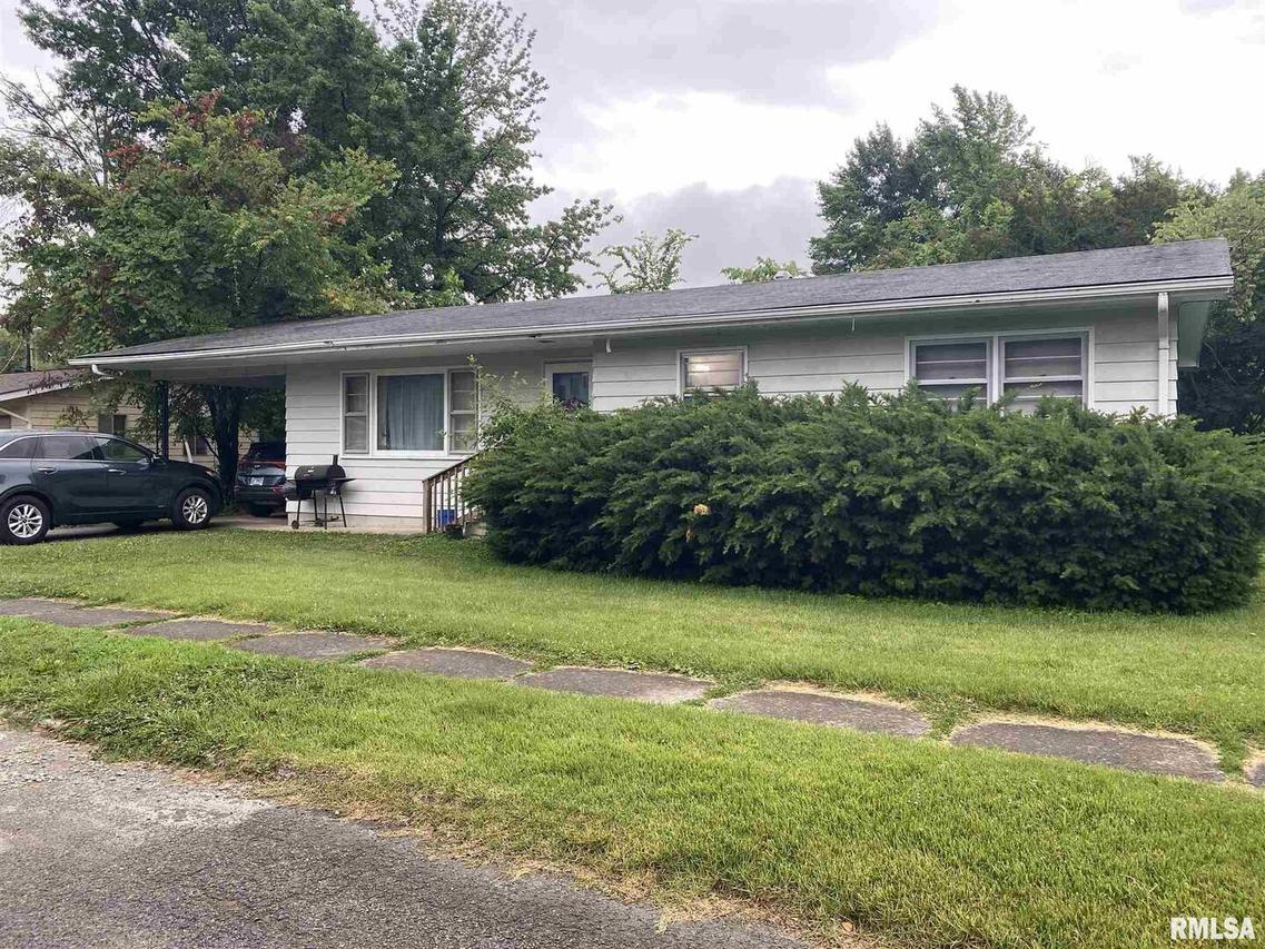 603 W Elm St., Carbondale, IL 62901