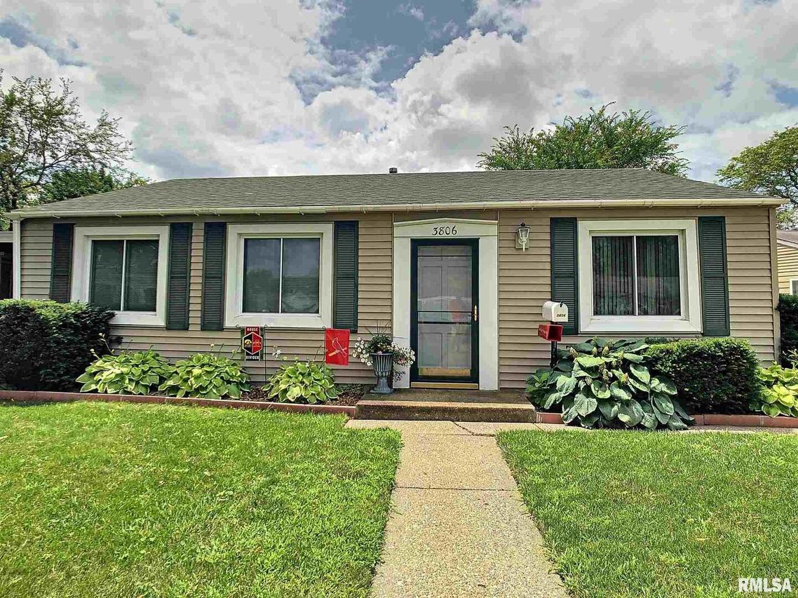 3806 10th Avenue Ct., Moline, IL 61265