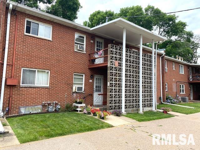 1309 9th St. #A-D, Moline, IL 61265