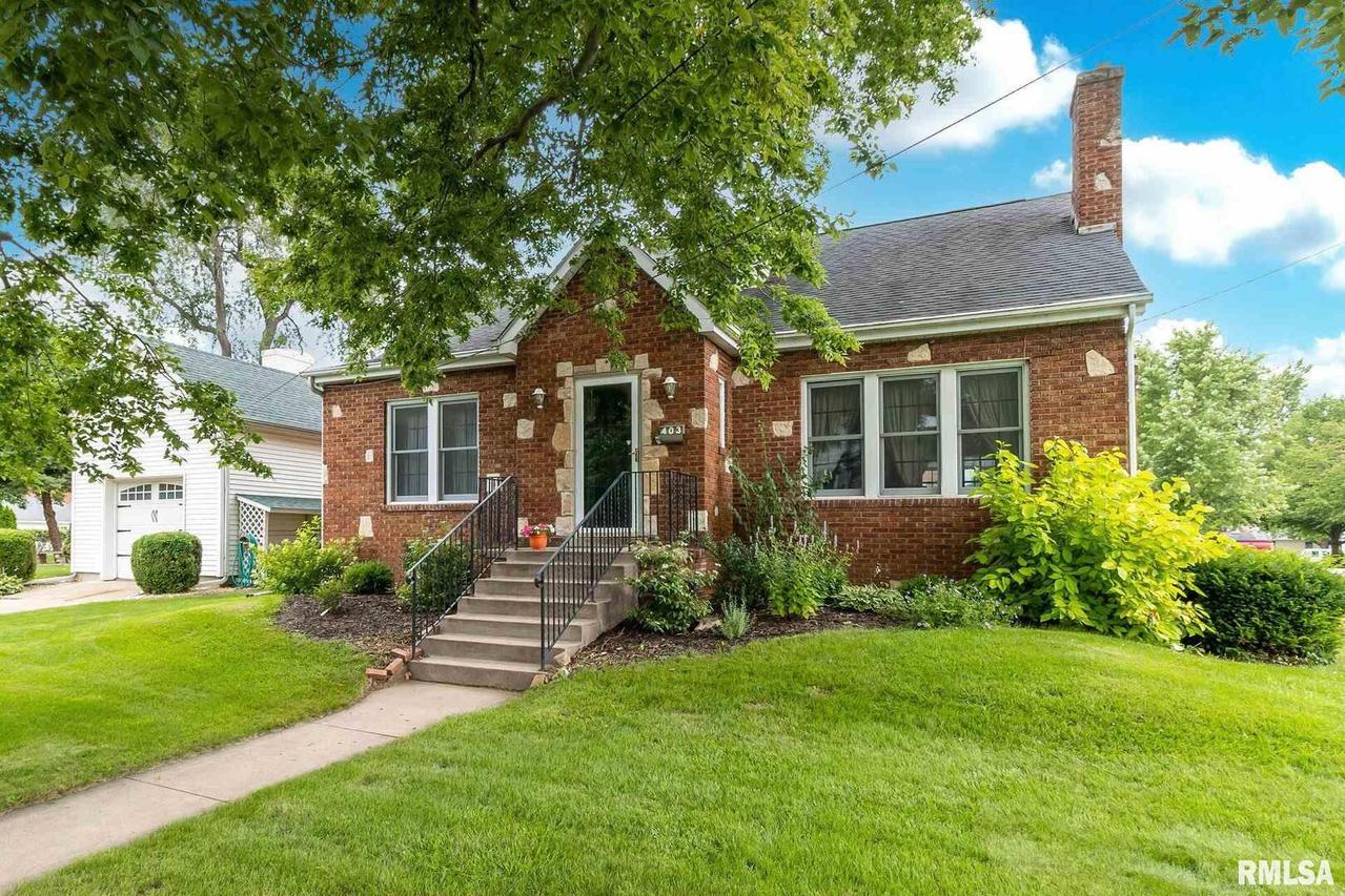 403 W Palace Row, Geneseo, IL 61254