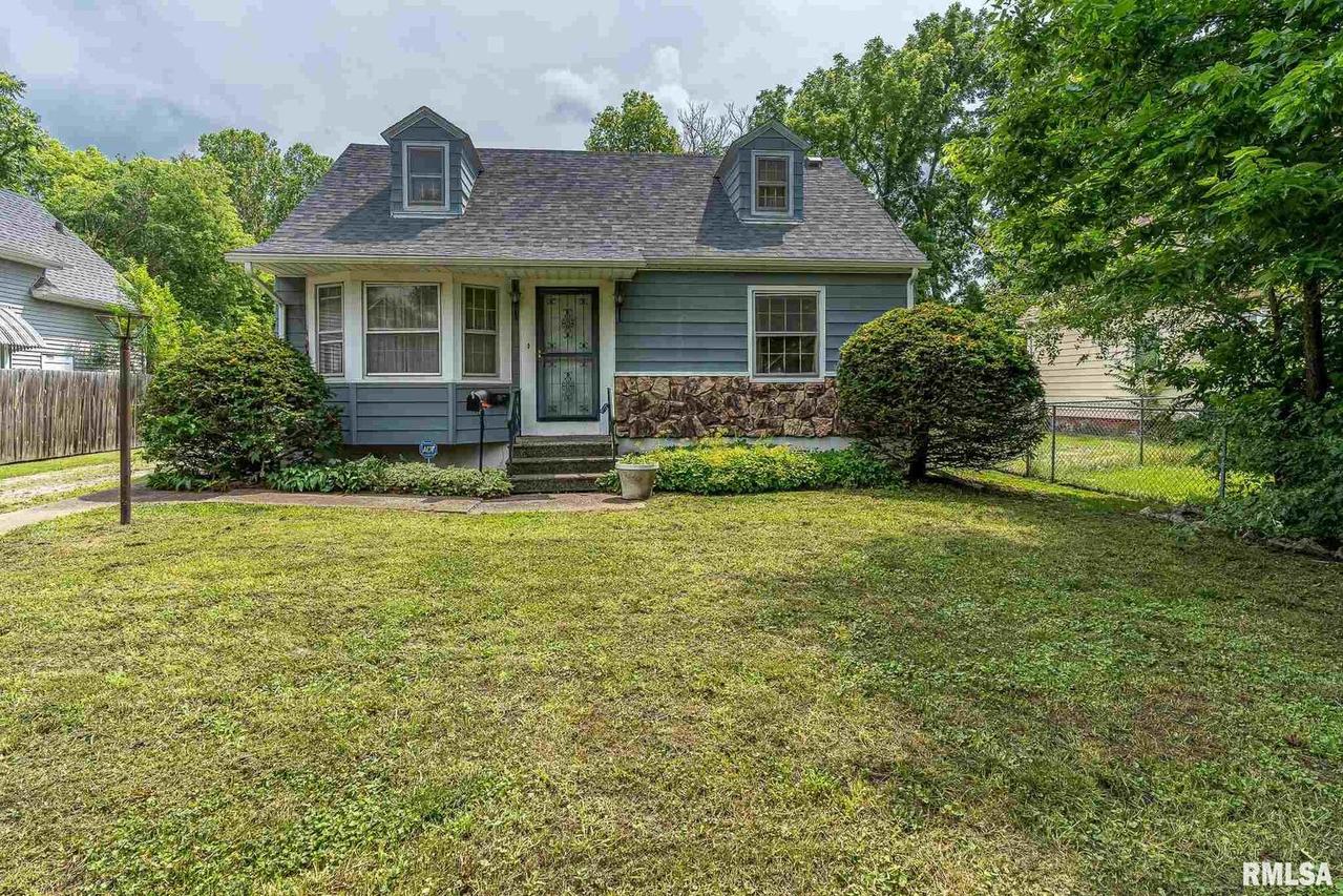 602 20th Ave., Rock Island, IL 61201