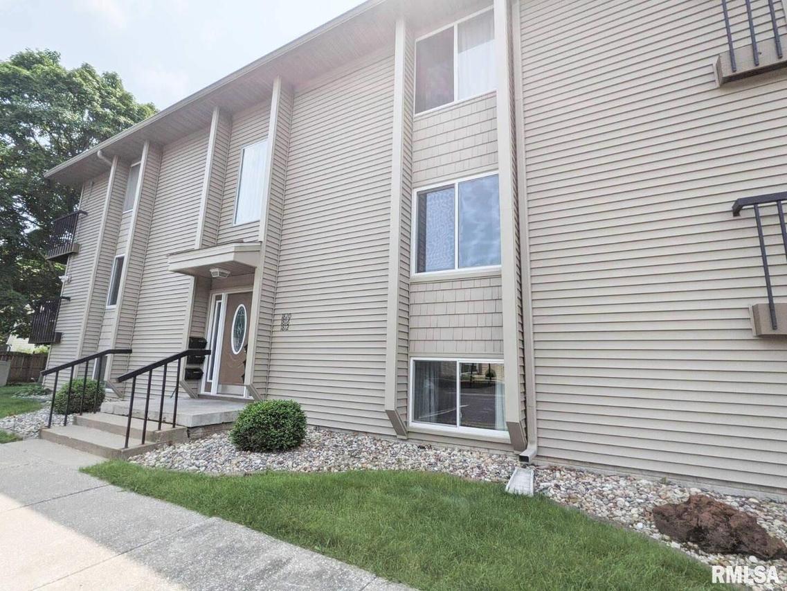 1814 53rd St., Moline, IL 61265