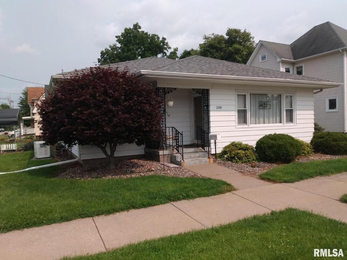 208 N College Ave., Aledo, IL 61231