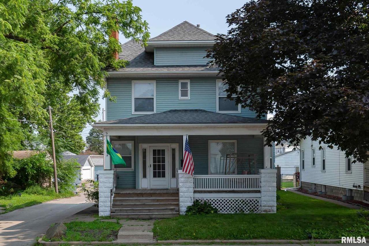 1515 19th Ave., Moline, IL 61265