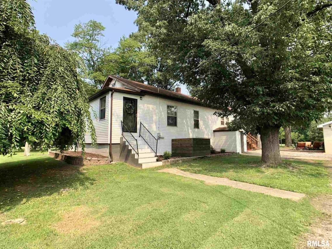 1020 Beggs Pl., Harrisburg, IL 62946