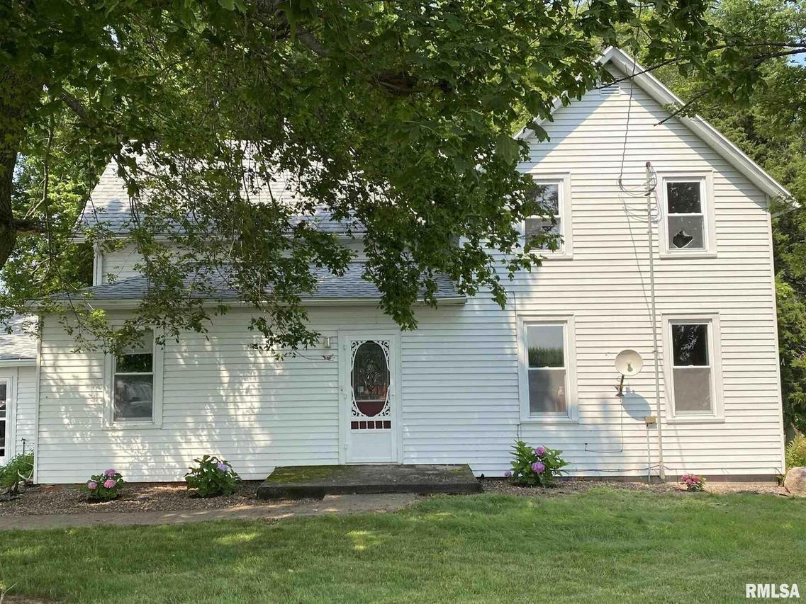 6347 E 400th St., Lynn Center, IL 61262