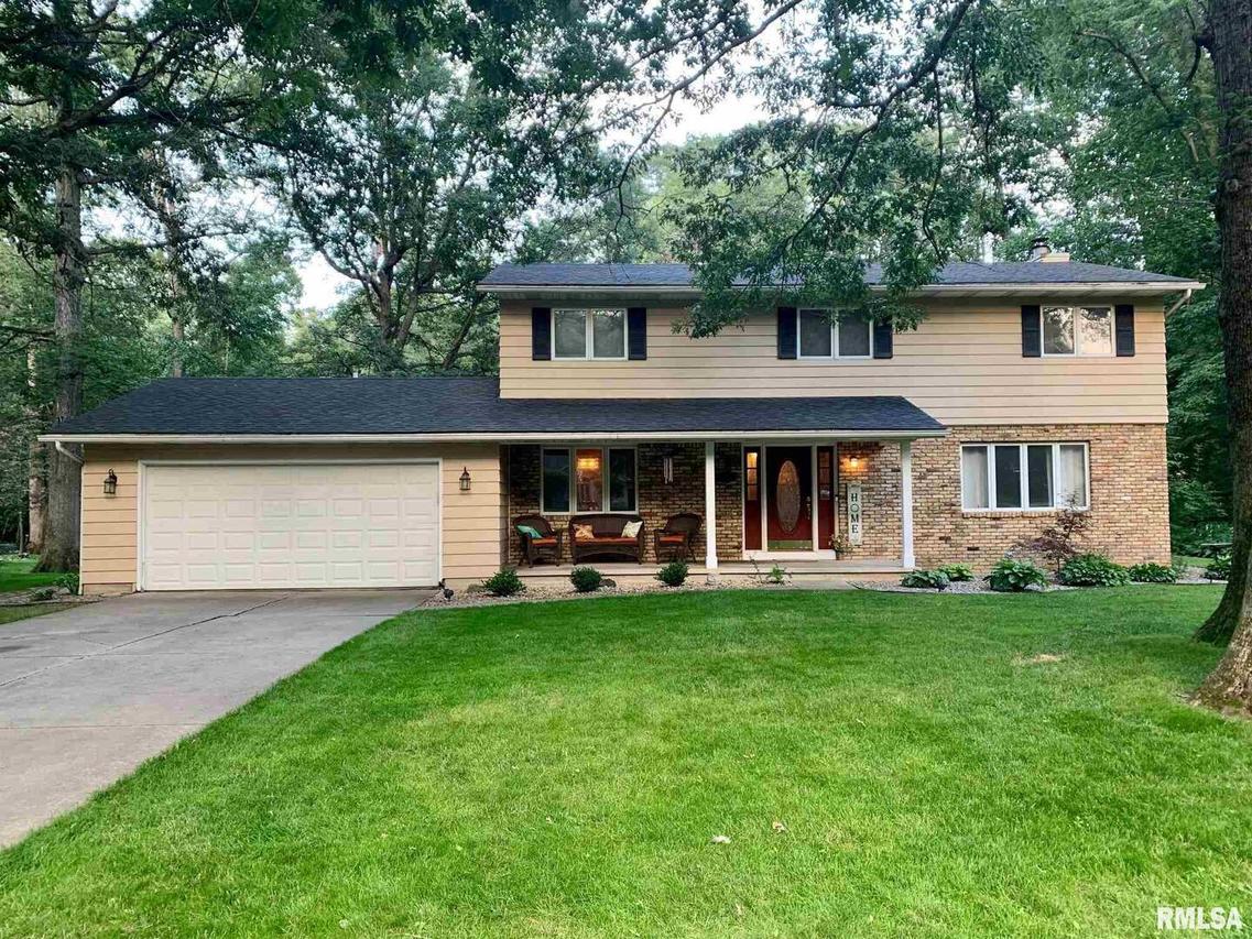 4301 N Cedar Brook Ct., East Moline, IL 61244