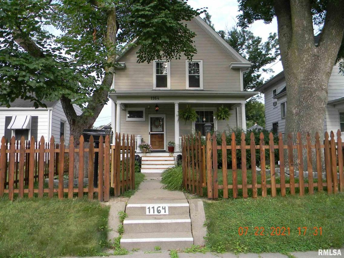 1164 25th St., Moline, IL 61265