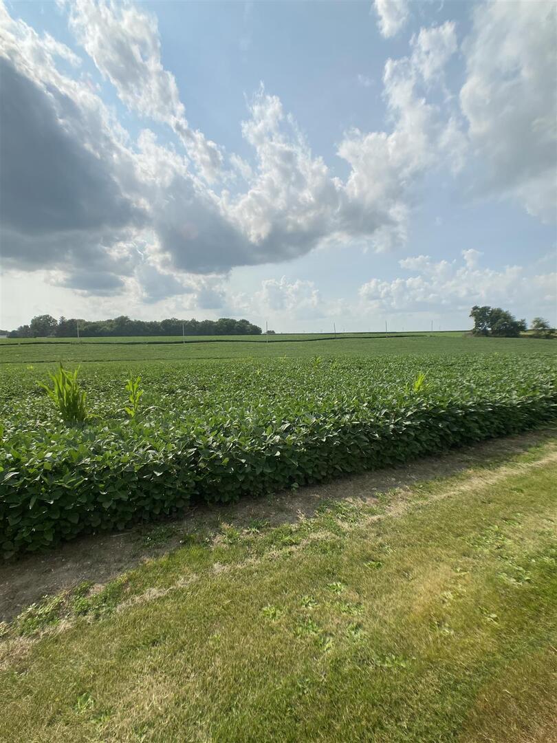 200 Aspen Dr., Andover, IL 61233