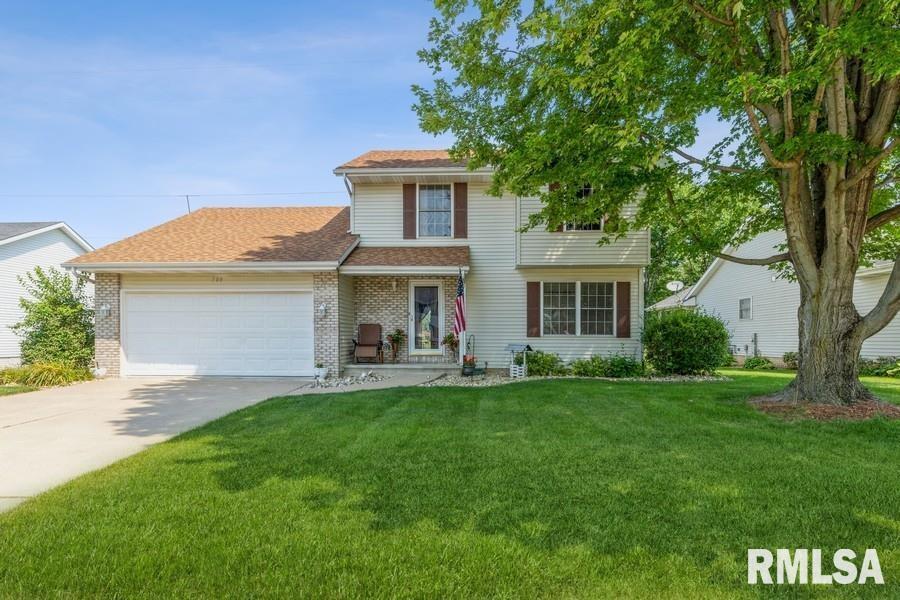 708 E 13th Avenue Ct., Coal Valley, IL 61240