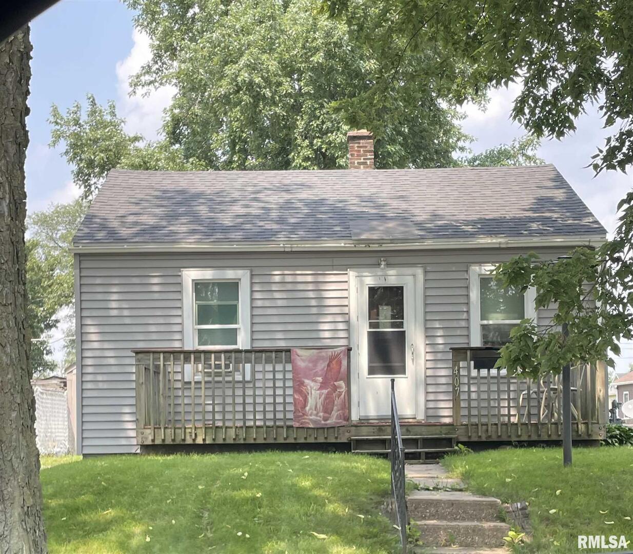 407 19th Ave., Rock Island, IL 61201