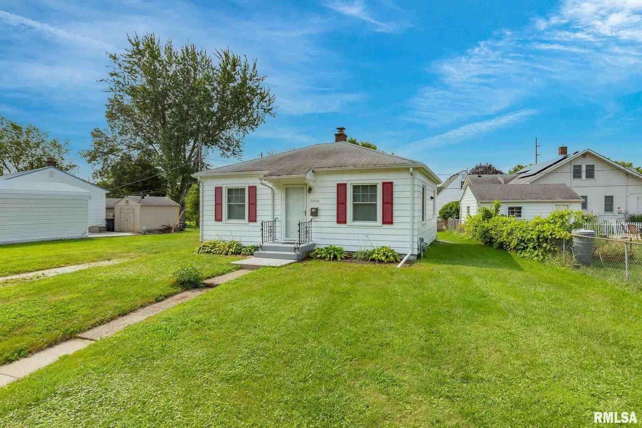 2408 33rd Ave., Rock Island, IL 61201
