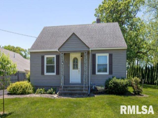 5318 12th Ave., Moline, IL 61265