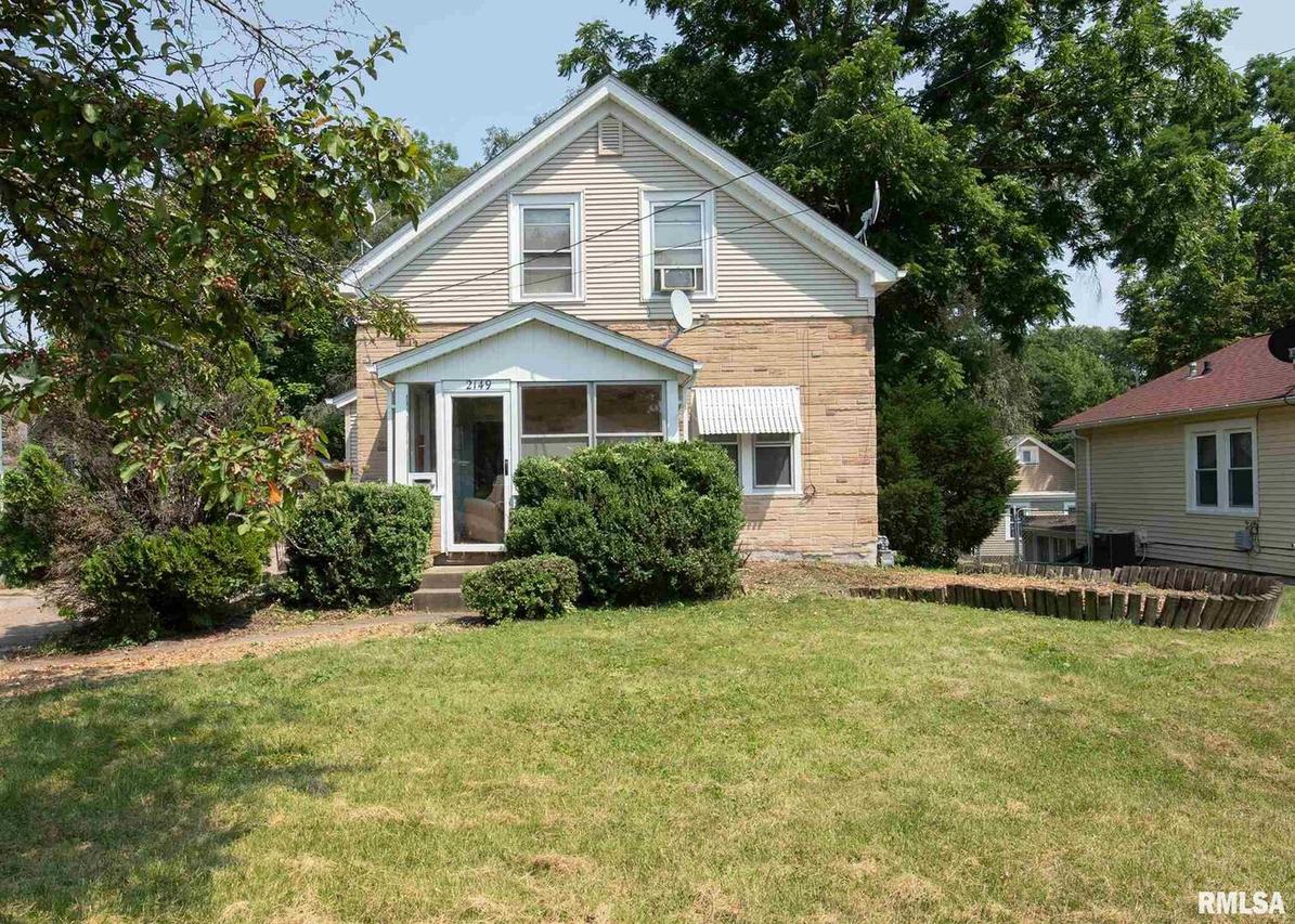 2149 32nd St., Rock Island, IL 61201