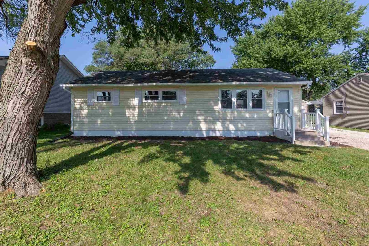 531 Greenway Ave., Colona, IL 61241