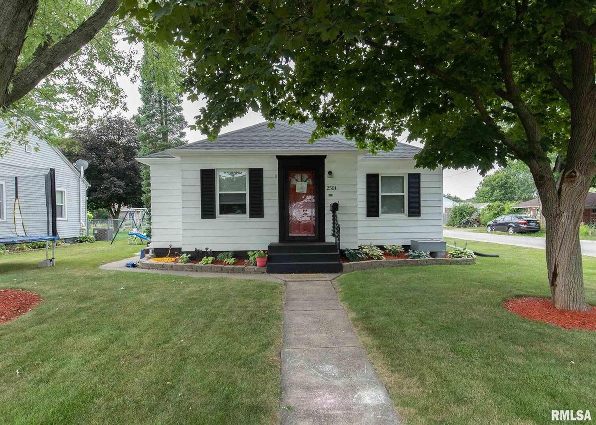 2501 3rd St., East Moline, IL 61244