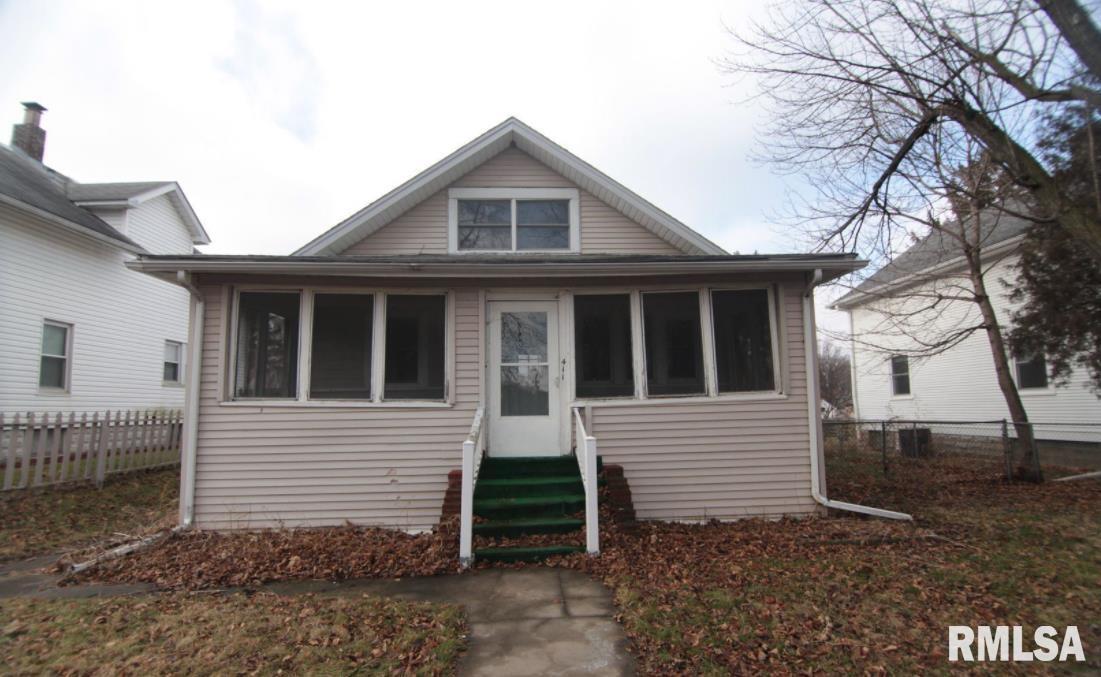 411 54th St., Moline, IL 61265