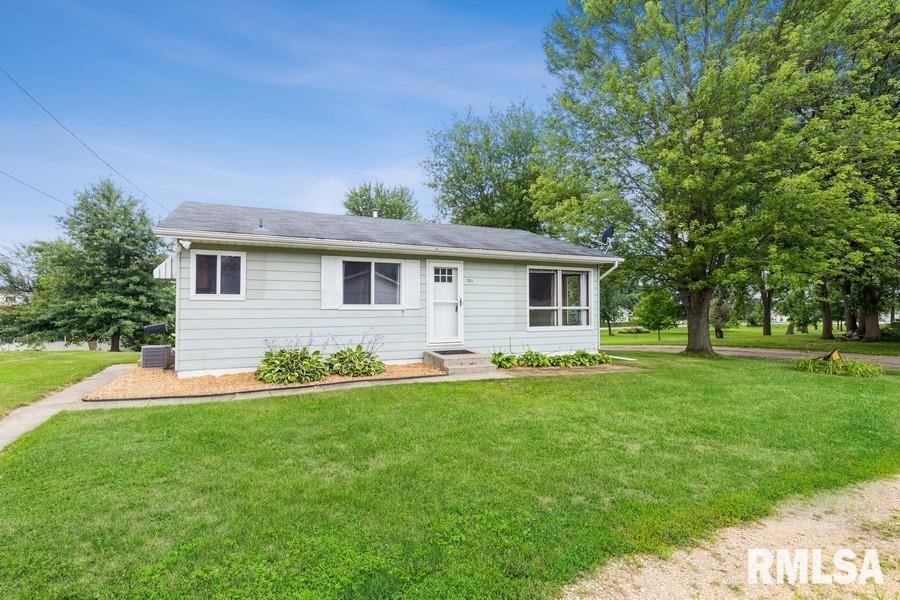 702 Fowler Rd., Fulton, IL 61252