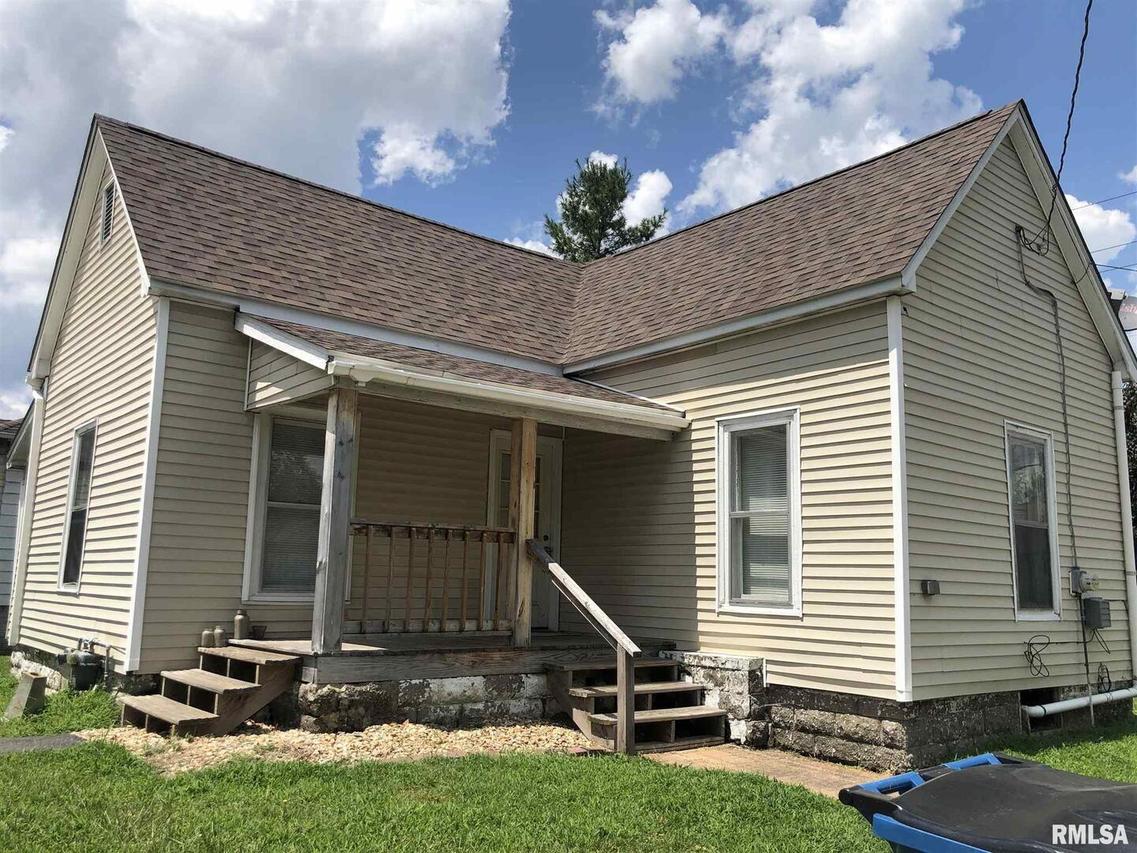 305 E Boulevard St., Marion, IL 62959