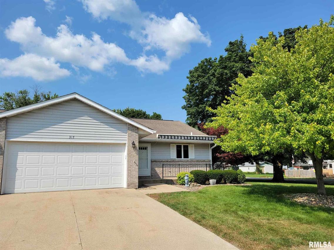 317 E Orange St., Geneseo, IL 61254