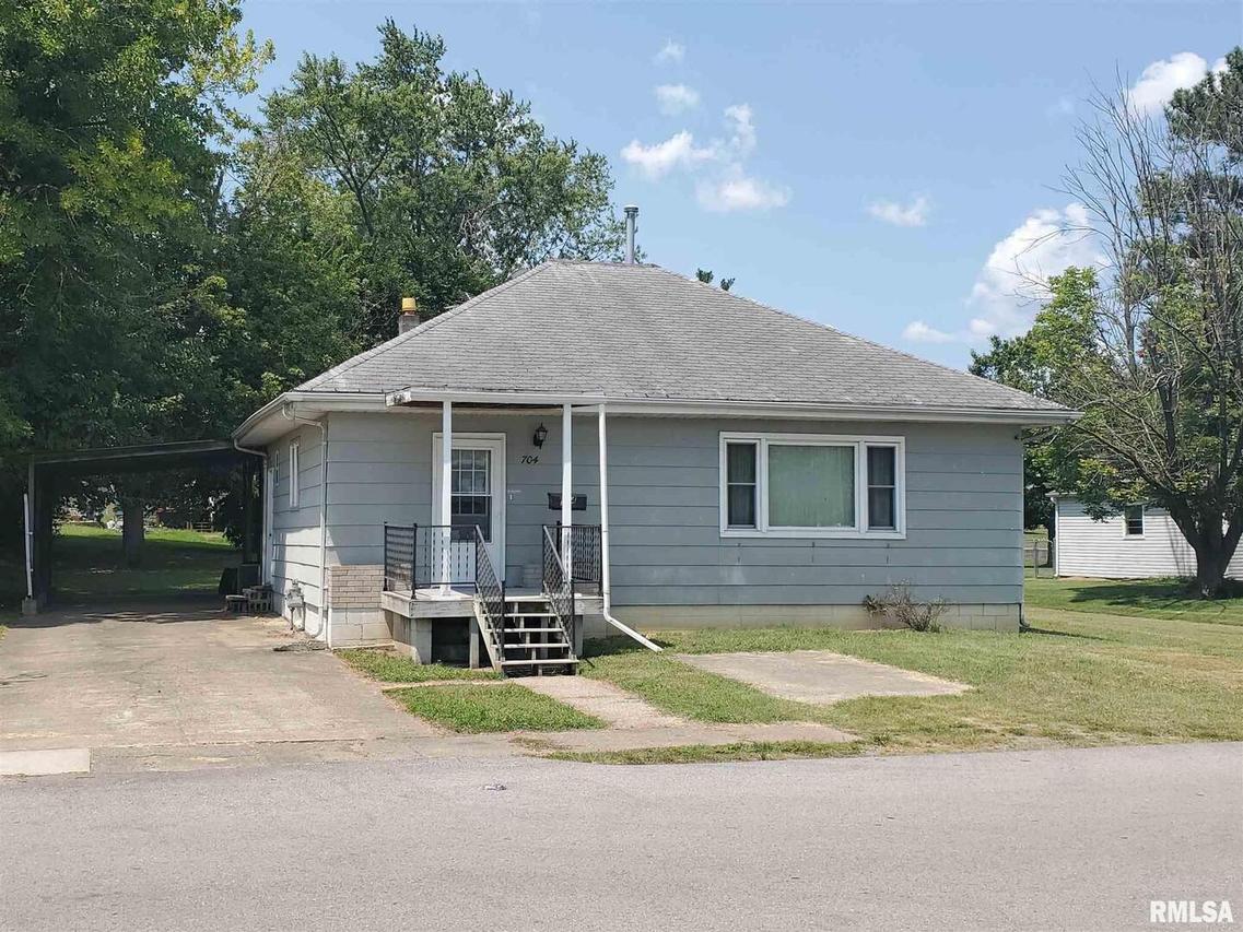 704 N Johnson St., Marion, IL 62959