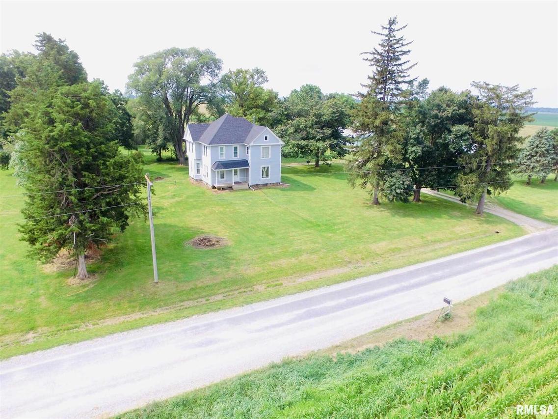 1717 15th Ave., Aledo, IL 61231