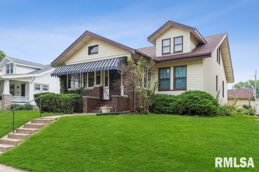 1514 16th St., Moline, IL 61265