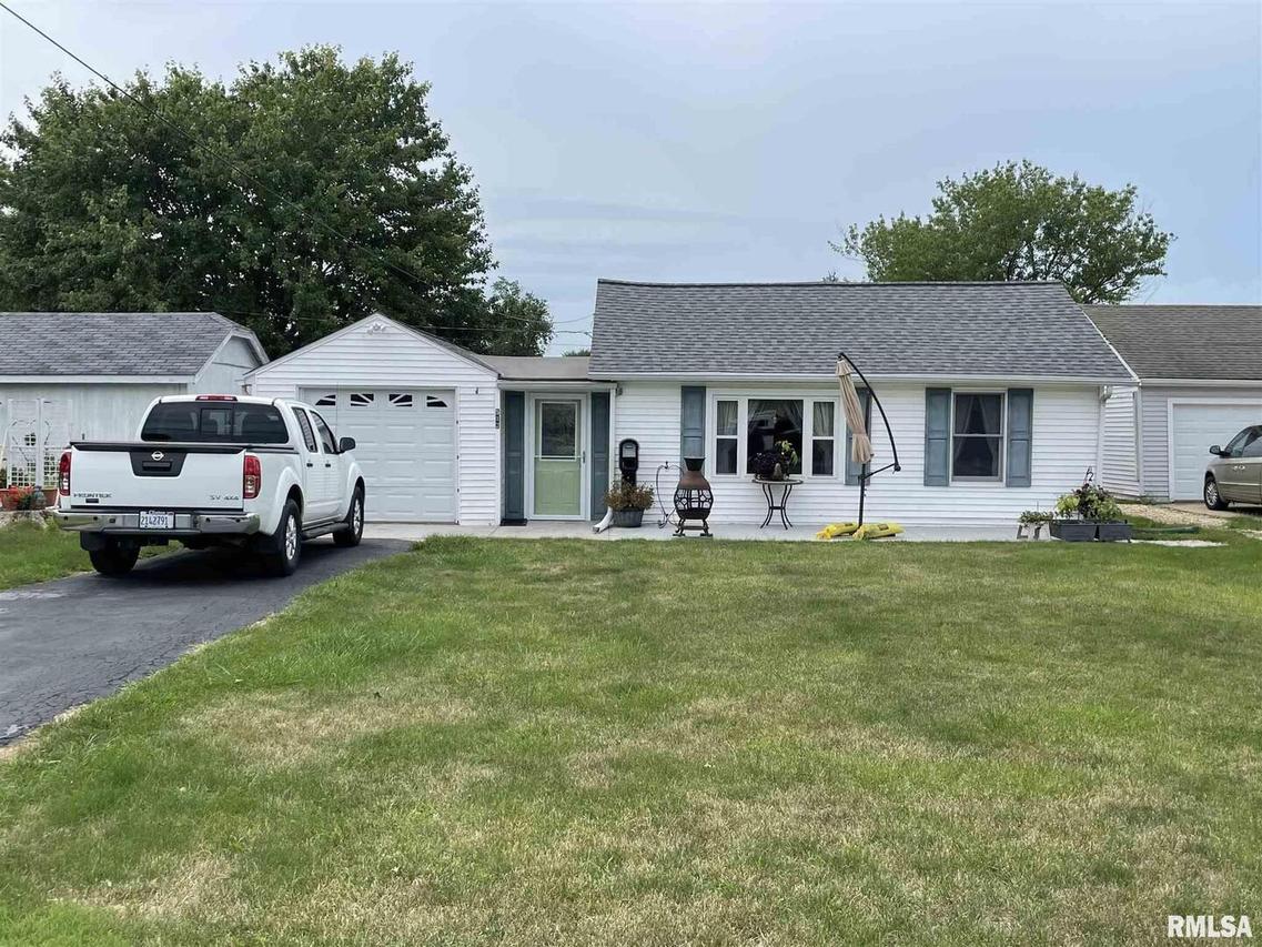 512 16th Ave., Fulton, IL 61252