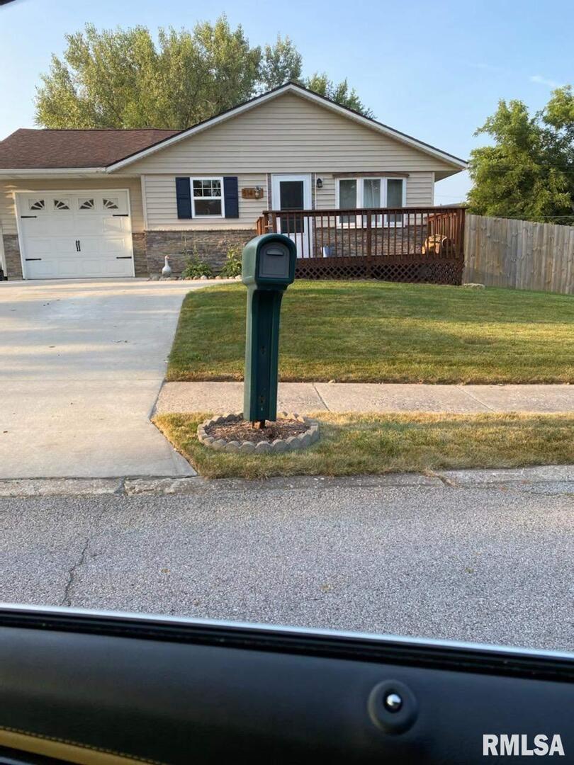 514 30th Ave., Milan, IL 61264