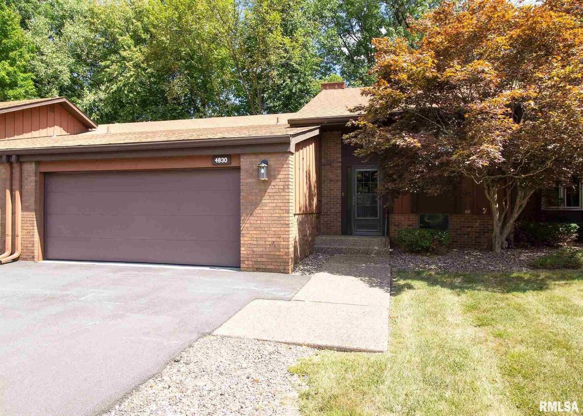 4830 6th Avenue Dr., Moline, IL 61265