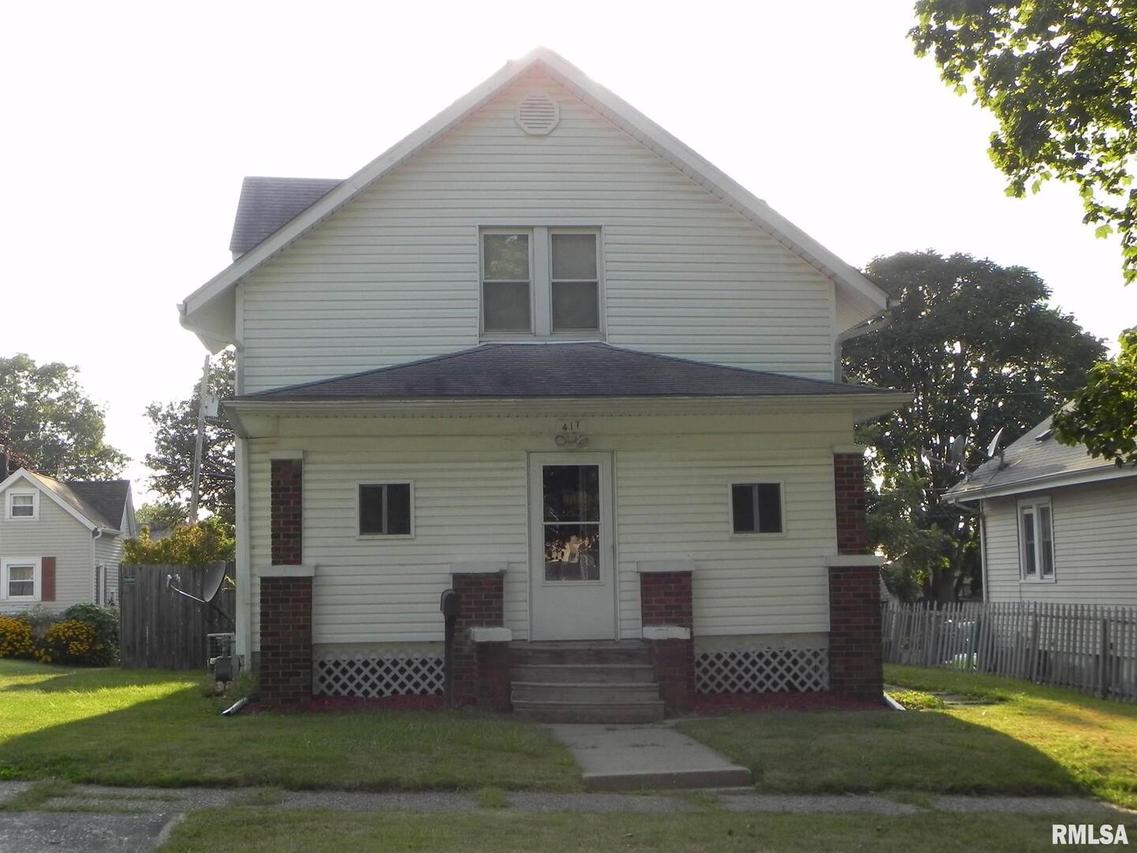417 54th St., Moline, IL 61265