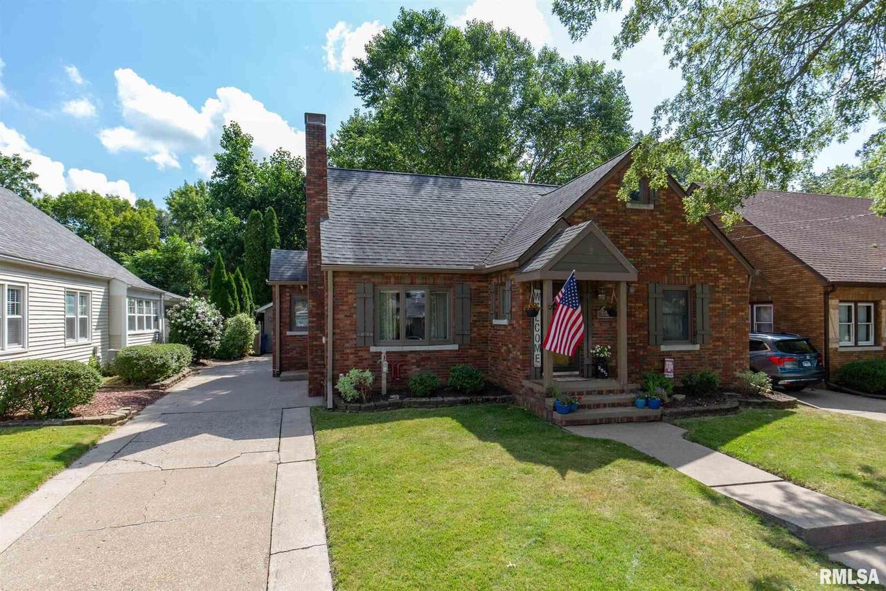 2512 30th St., Moline, IL 61265