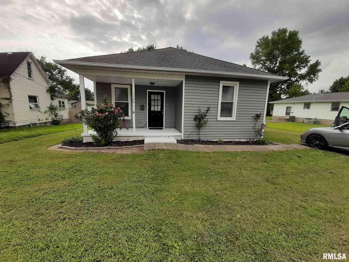 1108 Newton Ave., Johnston City, IL 62951