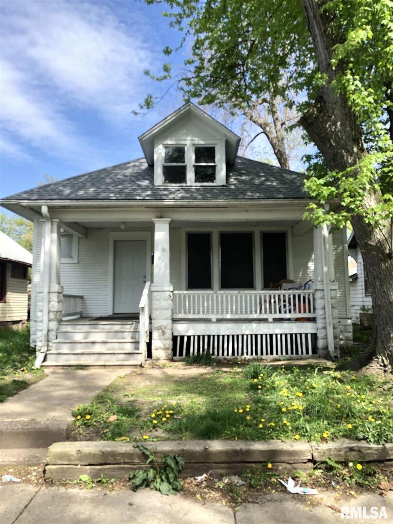 1233 Glenhurst Ct., Rock Island, IL 61201