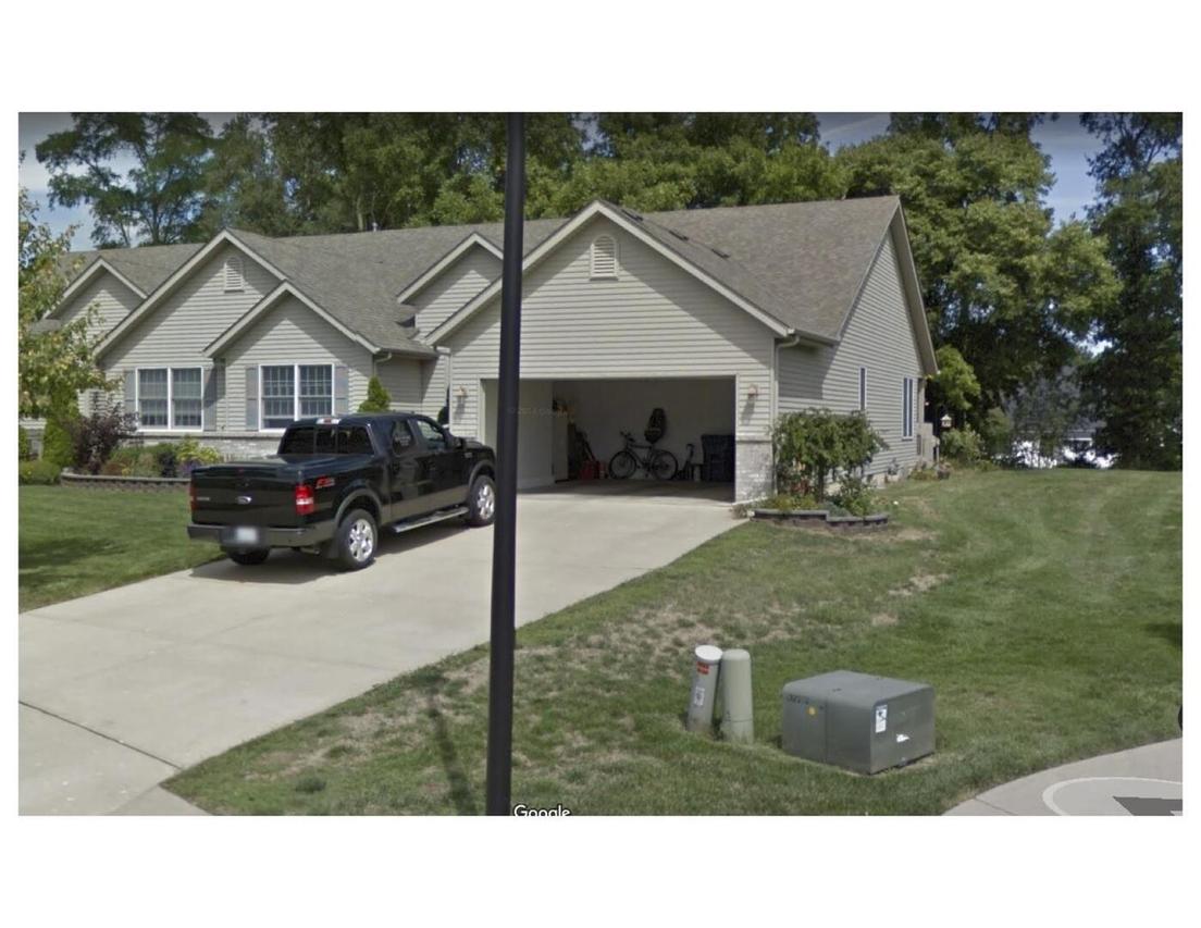 1042 31st Ave., Silvis, IL 61282