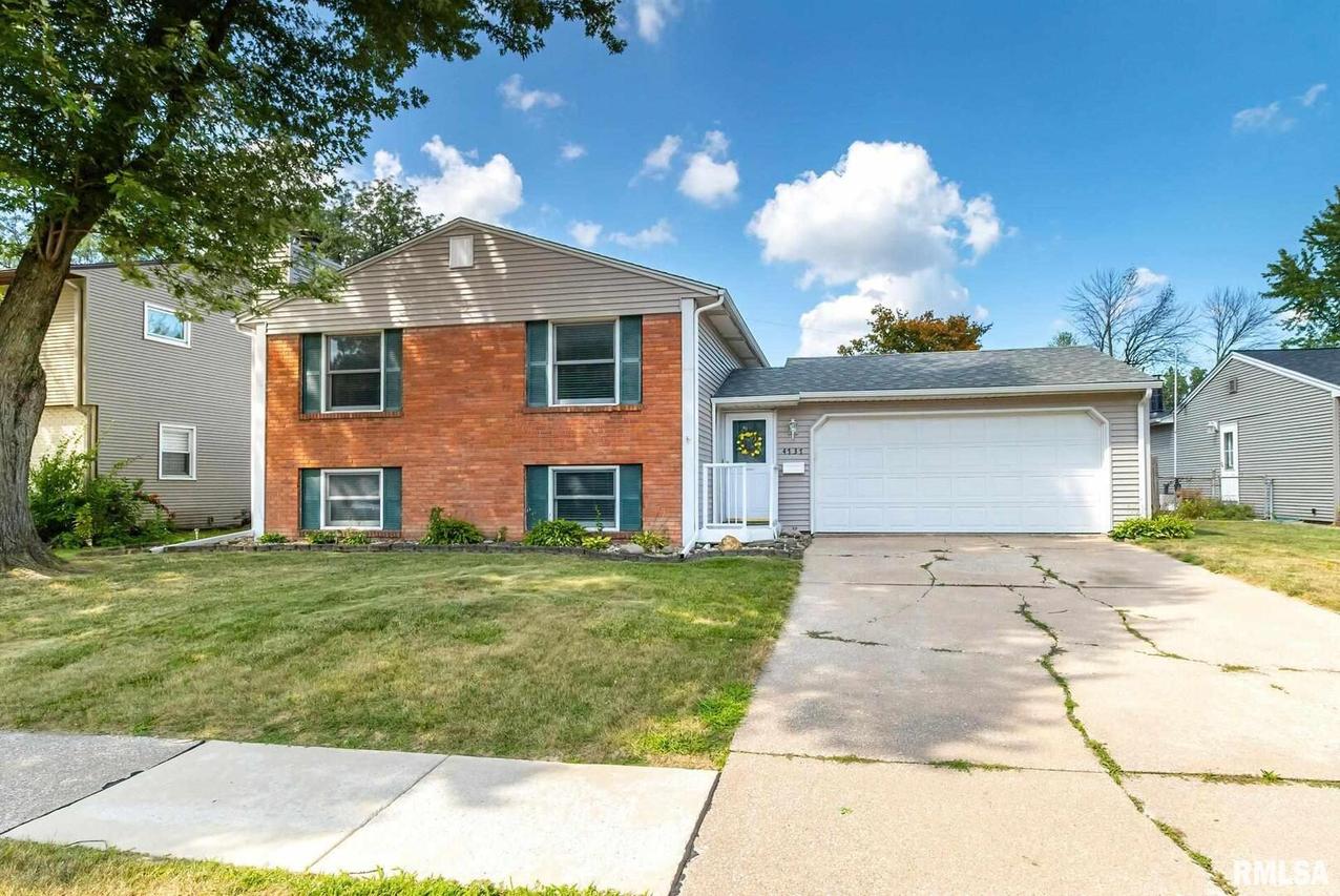 4737 20th Ave., Moline, IL 61265