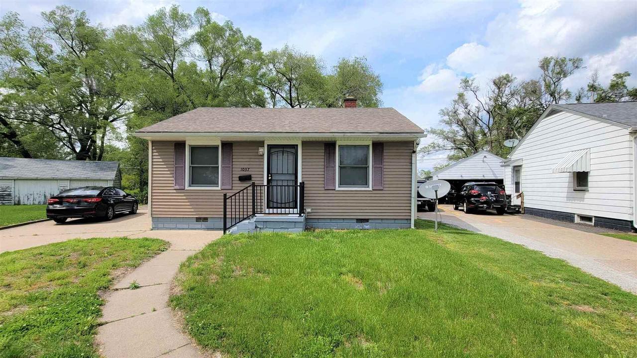 1037 23rd Ave., Rock Island, IL 61201