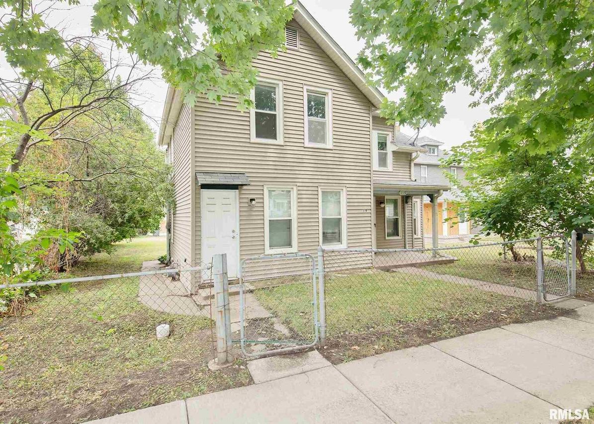 119 5th Ave., Moline, IL 61265