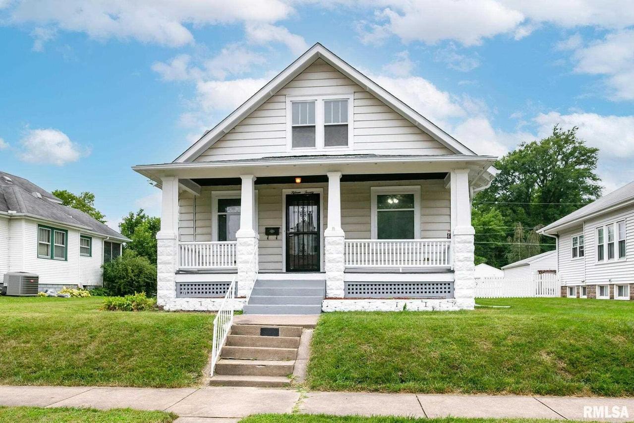 1520 33rd St., Rock Island, IL 61201