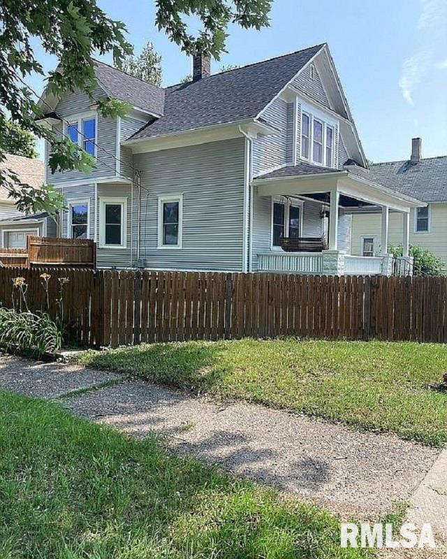 503 19th Ave., Moline, IL 61265