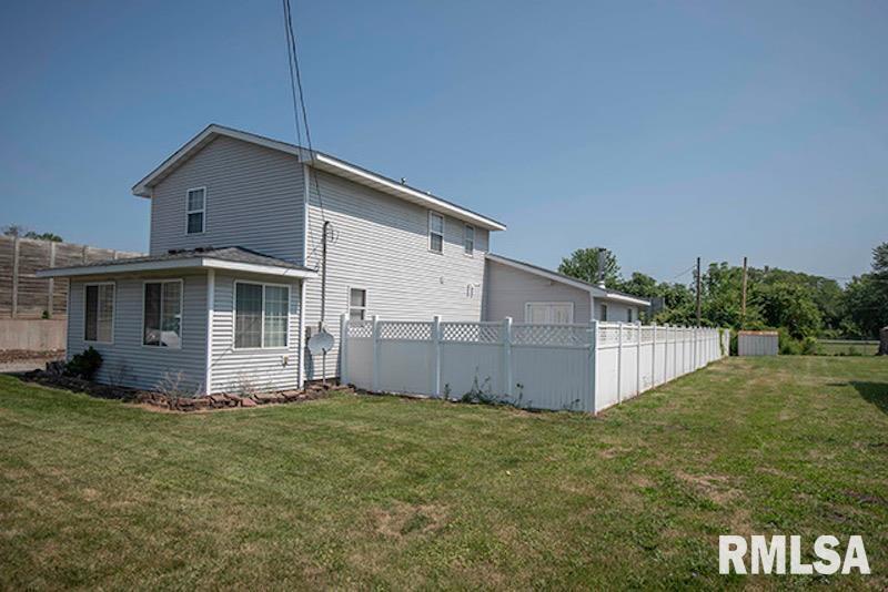 3904 15th St., Moline, IL 61265