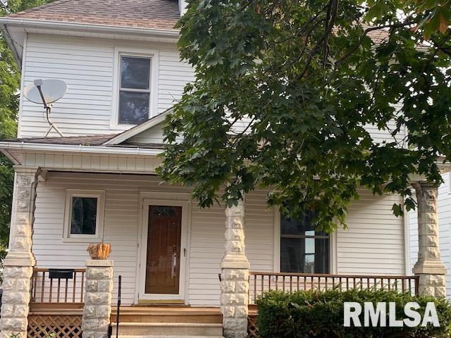 2911 6th Ave., Rock Island, IL 61201