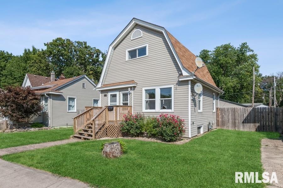 1838 25th St., Moline, IL 61265