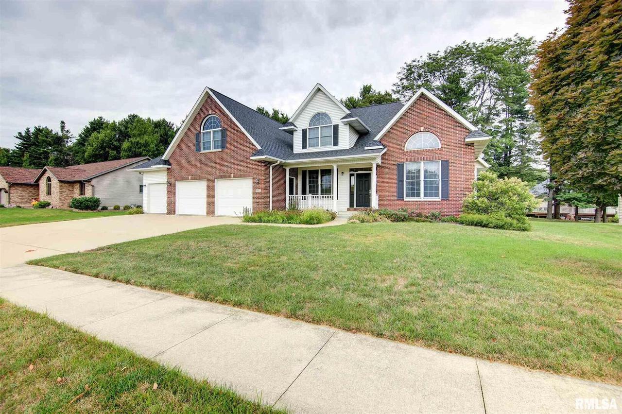 901 Valley View Dr., Fulton, IL 61252