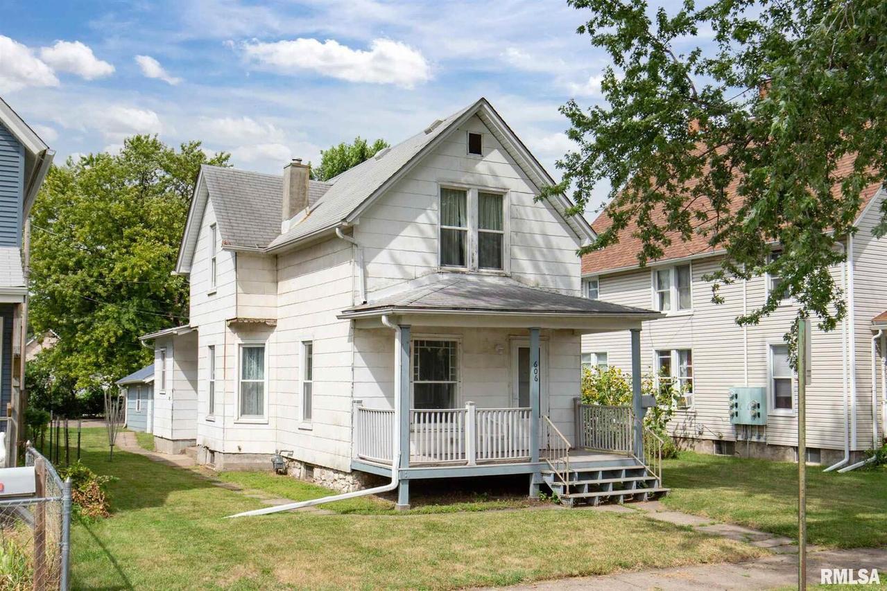 606 43rd St., Rock Island, IL 61201