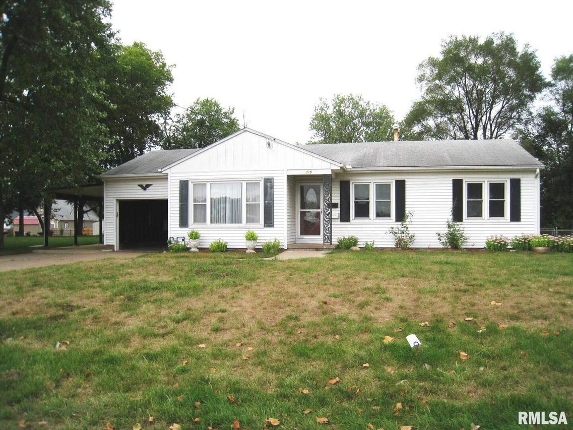 815 25th Ave., Rock Island, IL 61201