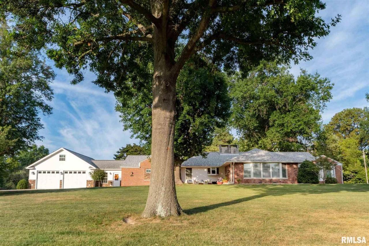 220 Wyatt Dr., Herrin, IL 62948